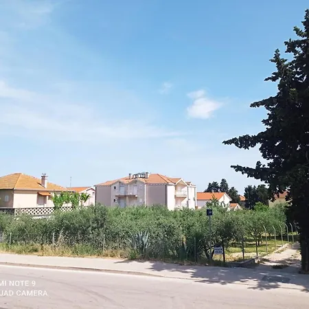 Baba Marija 45qm Near * Каштела